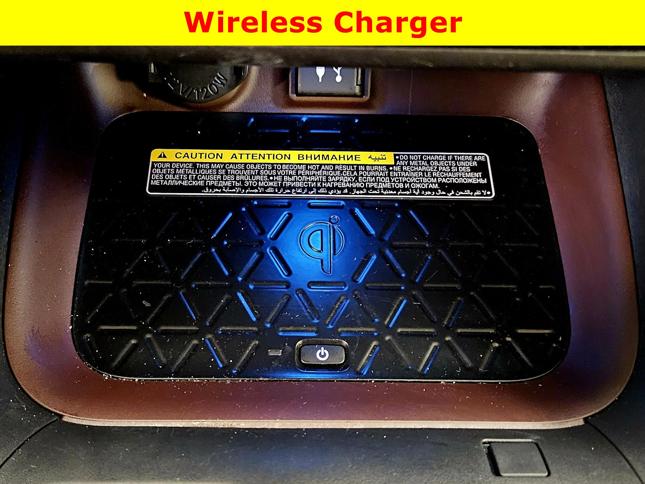 Used 2019 Toyota RAV4 Limited w/ Advanced Technology Package AWD/4WD image 22