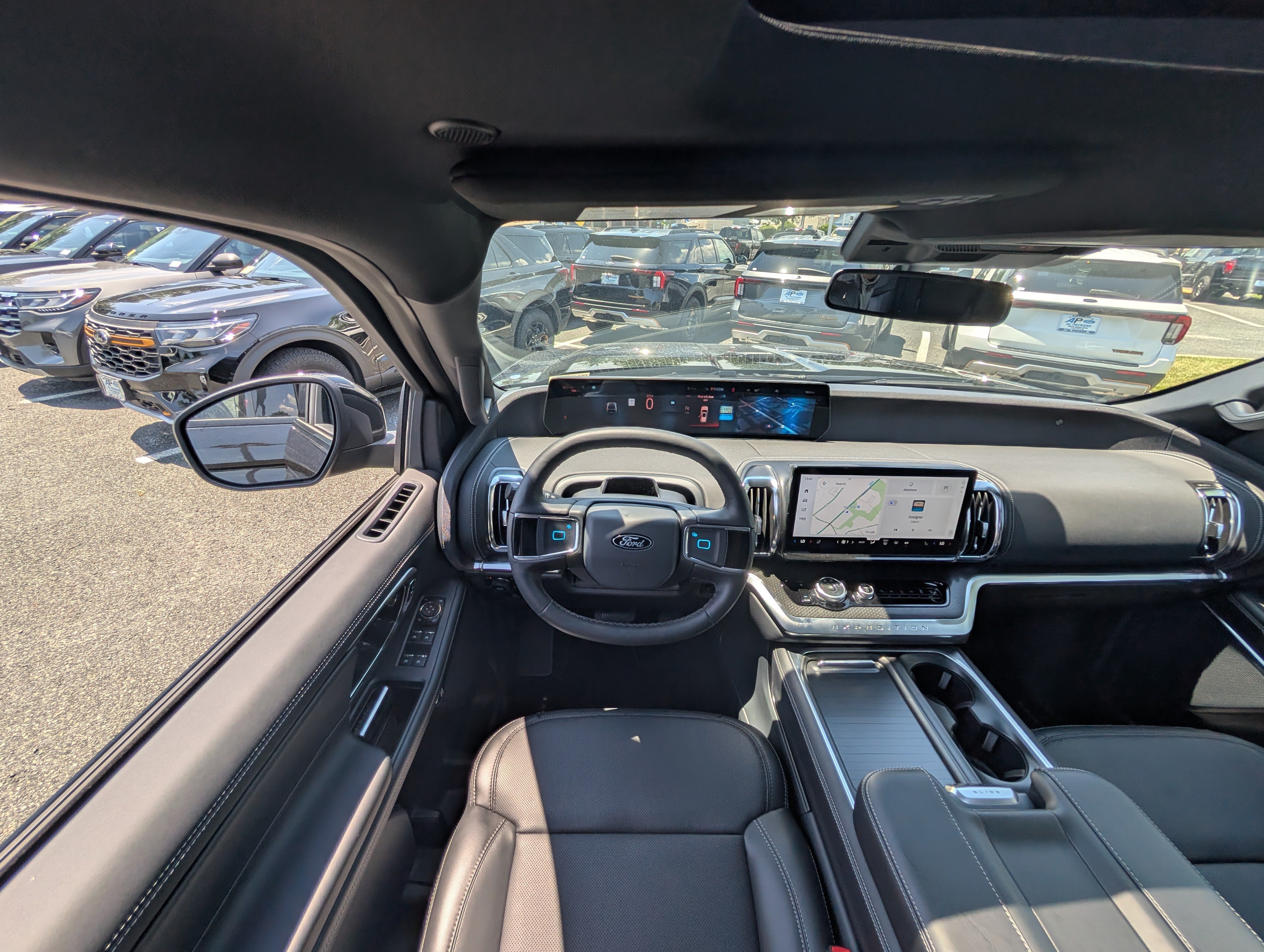 New 2026 Ford Expedition Max Platinum w/ Stealth Appearance Package AWD/4WD image 17