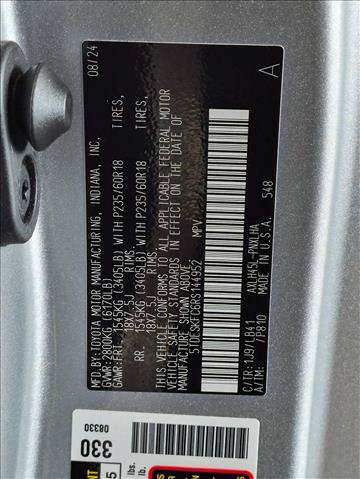 Used 2024 Toyota Sienna Platinum AWD/4WD image 29