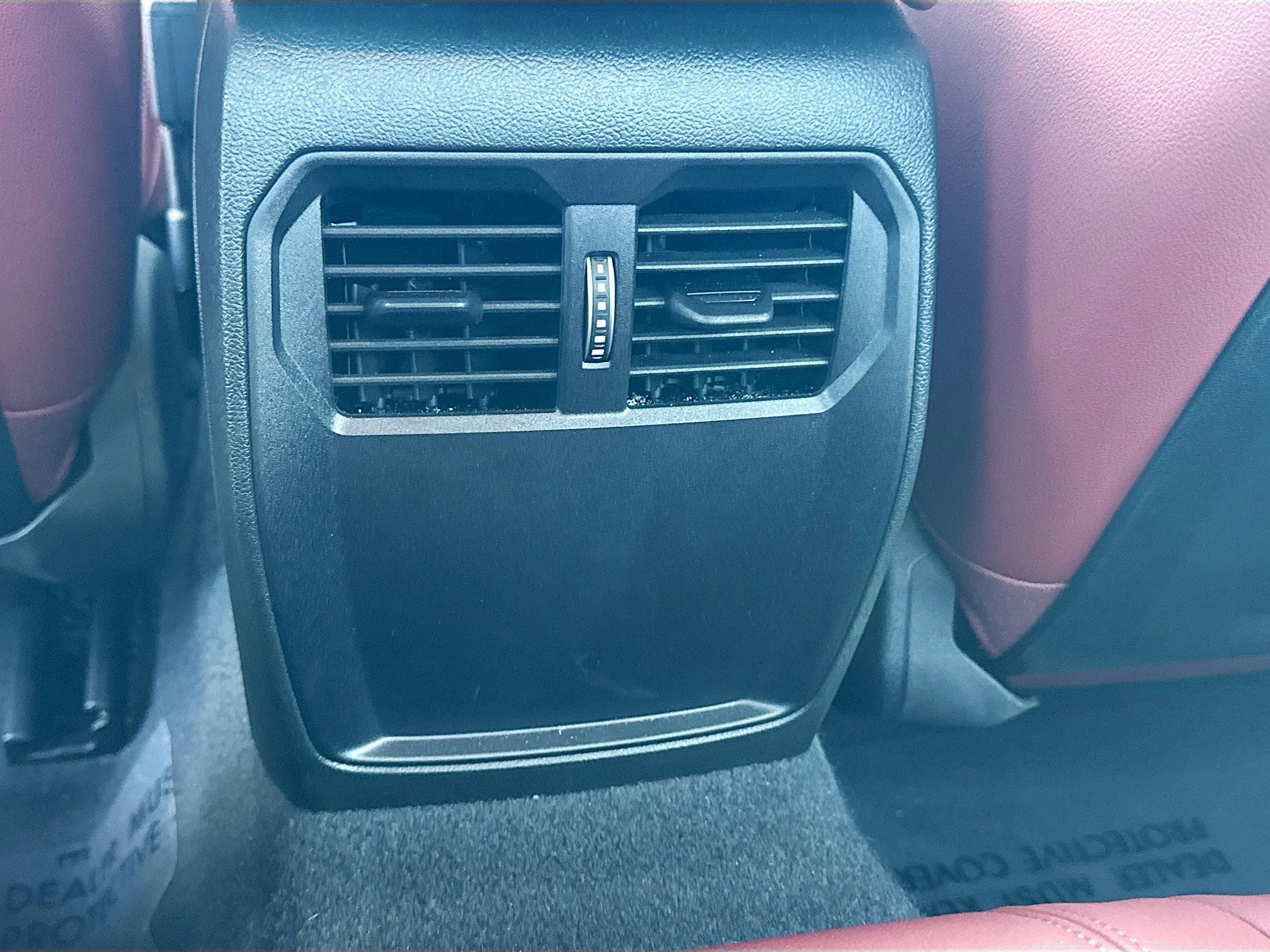 Used 2025 BMW 230i Coupe w/ Convenience Package image 19