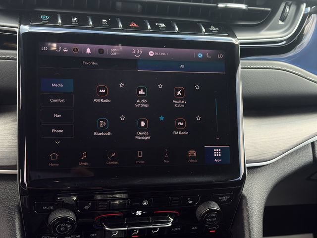Used 2023 Jeep Grand Cherokee 4WD 4xe image 19