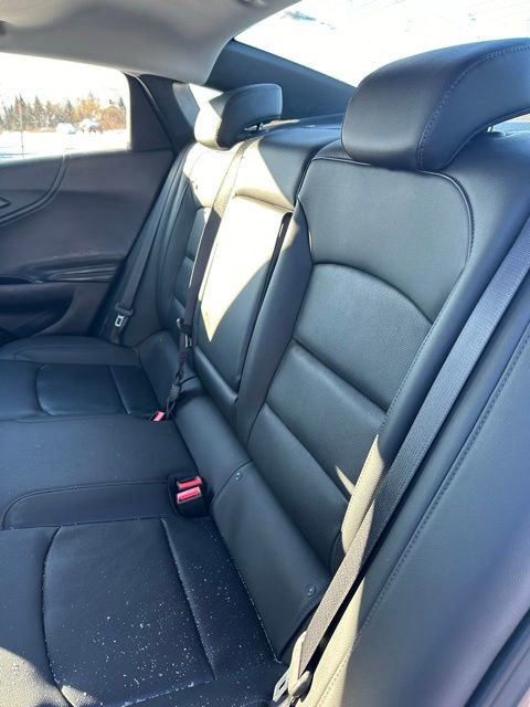 Used 2018 Chevrolet Malibu Premier w/ Premier Sun and Wheel Package image 32