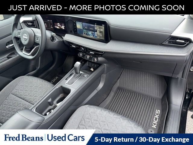 Certified 2025 Nissan Kicks SV AWD/4WD image 18