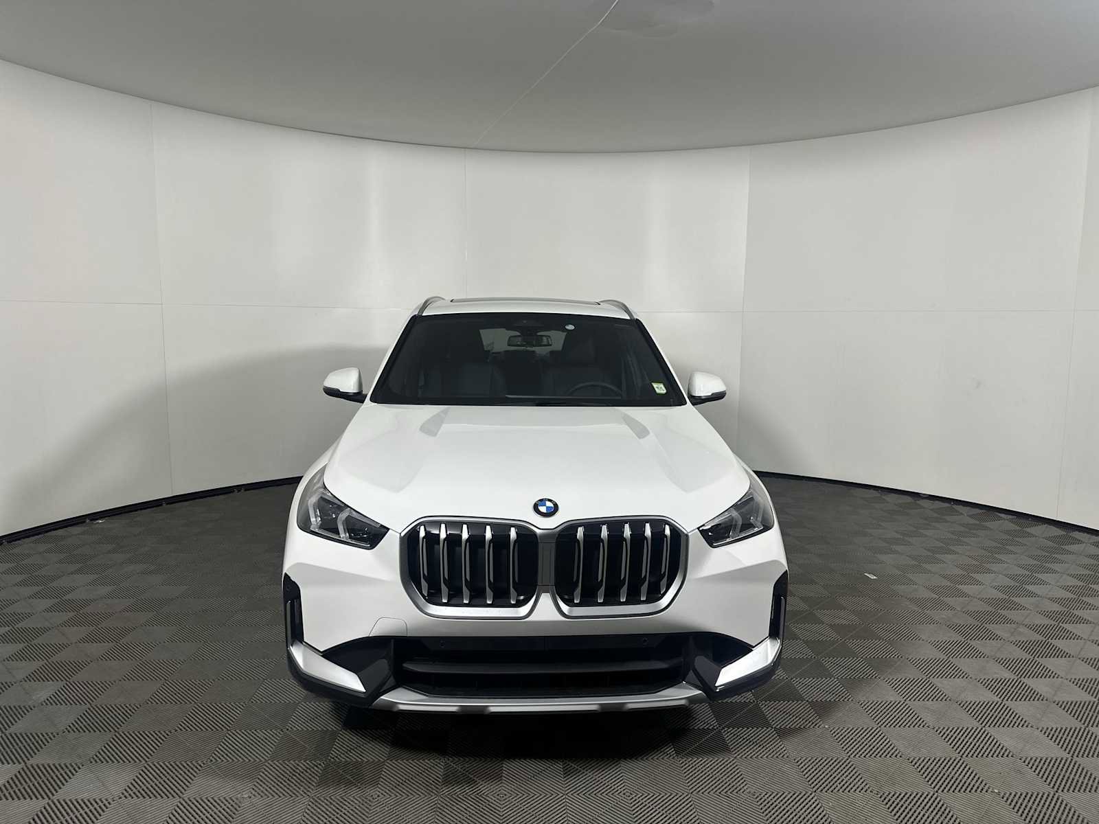 New 2026 BMW X1 xDrive28i w/ Convenience Package image 5