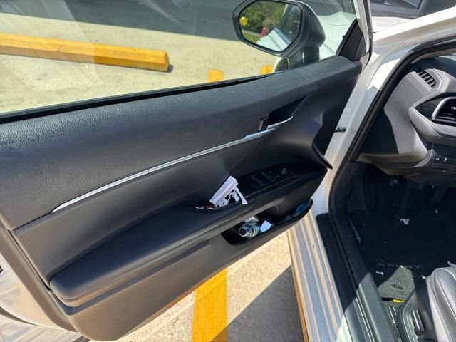 Used 2023 Toyota Camry SE image 27