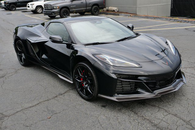 Used 2024 Chevrolet Corvette Z06 w/ Stealth Interior Trim Package RWD image 7