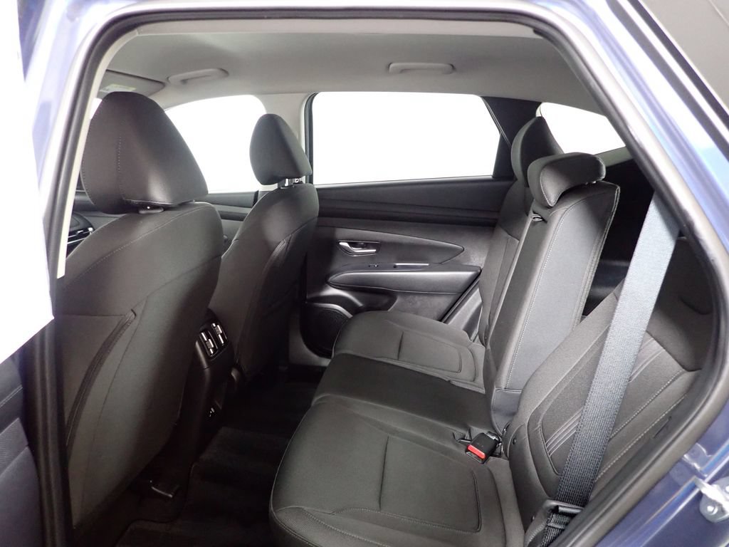 Used 2025 Hyundai Tucson SEL AWD/4WD image 34