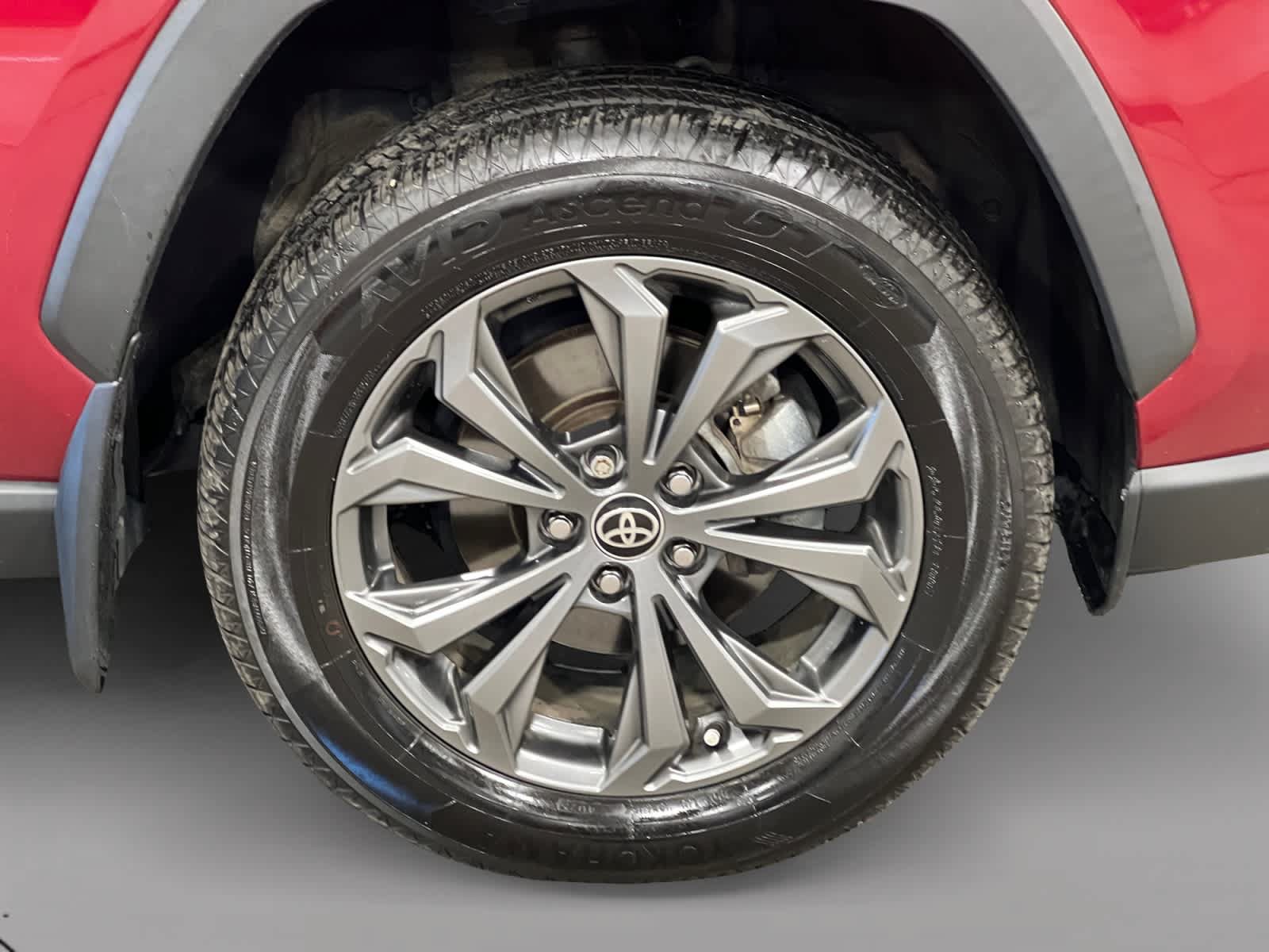 Used 2022 Toyota RAV4 Limited AWD/4WD image 19