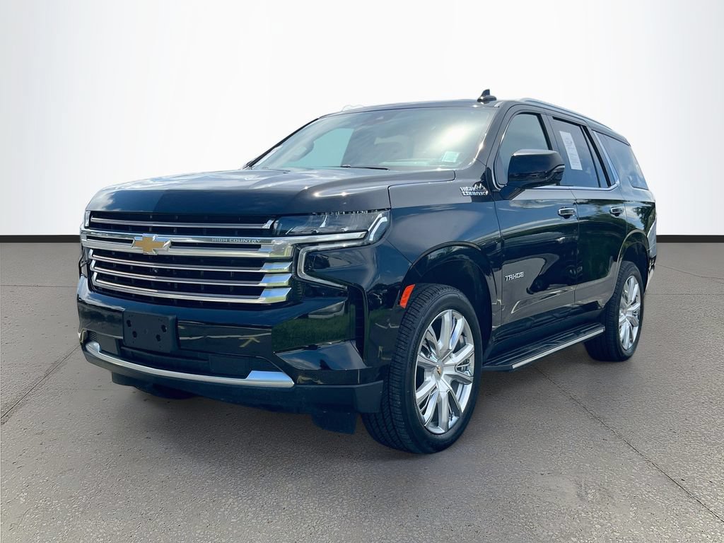 Used 2024 Chevrolet Tahoe High Country AWD/4WD image 3
