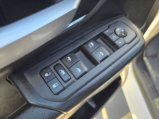 Used 2025 RAM 1500 Big Horn AWD/4WD image 23