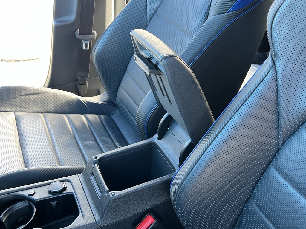 Used 2023 Volkswagen Golf R image 18