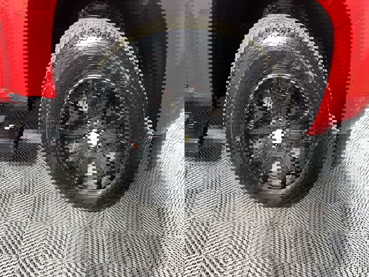 Used 2018 Chevrolet Colorado LT image 10