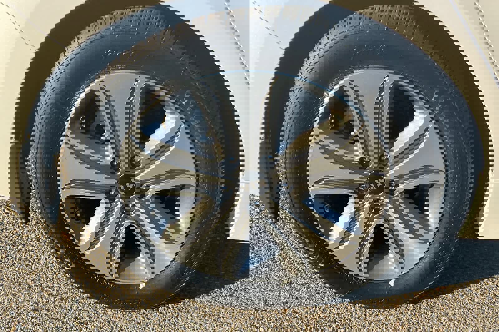 Used 2017 Kia Optima EX image 14