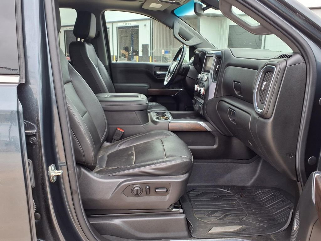 Used 2019 GMC Sierra 1500 SLT w/ SLT Convenience Package AWD/4WD image 14