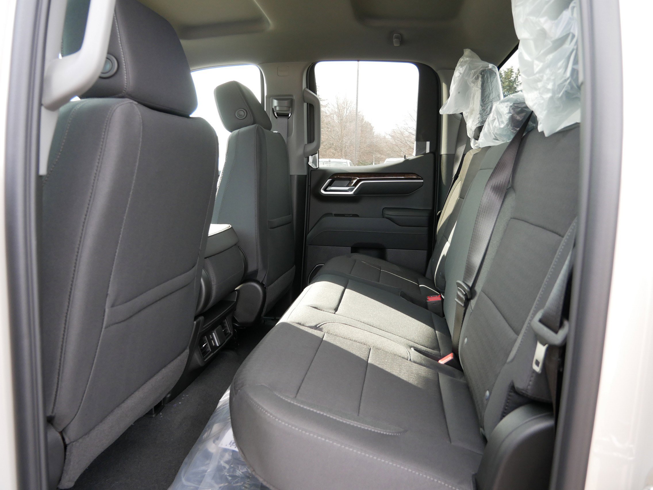 New 2026 GMC Sierra 1500 SLE w/ X31 Off-Road Package image 12