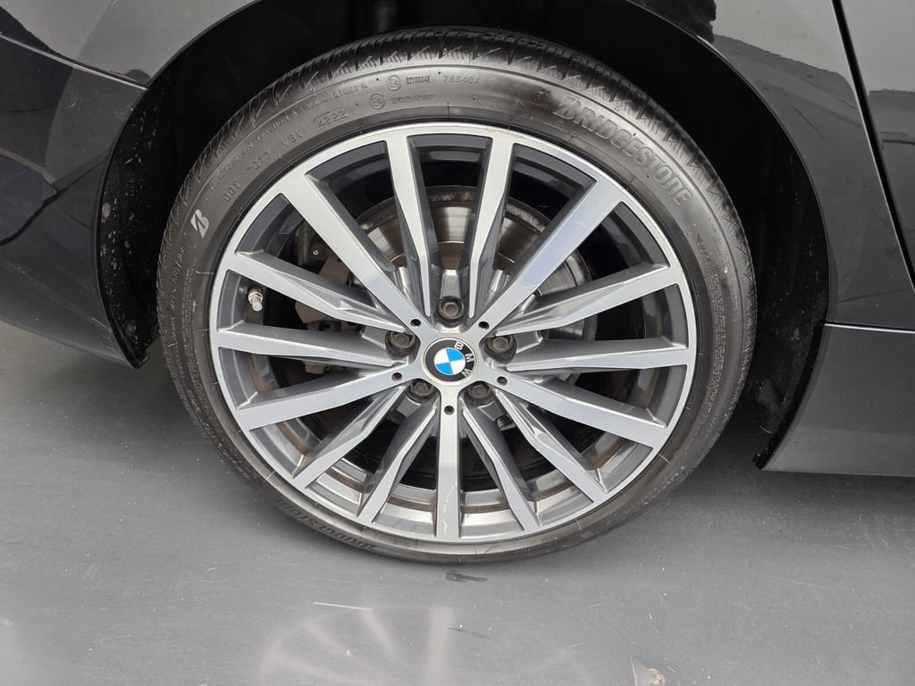 Used 2022 BMW 228i Gran Coupe w/ Convenience Package FWD image 17