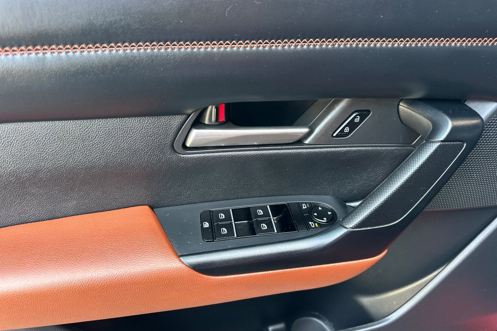 Used 2023 MAZDA CX-50 AWD 2.5 Turbo w/ Cargo Package image 11