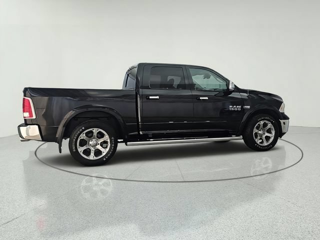 Used 2016 RAM 1500 Laramie w/ Convenience Group AWD/4WD image 3