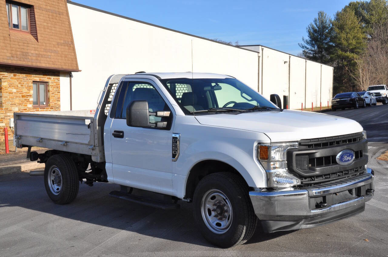 Used 2021 Ford F250 XL w/ Power Equipment Group RWD image 6