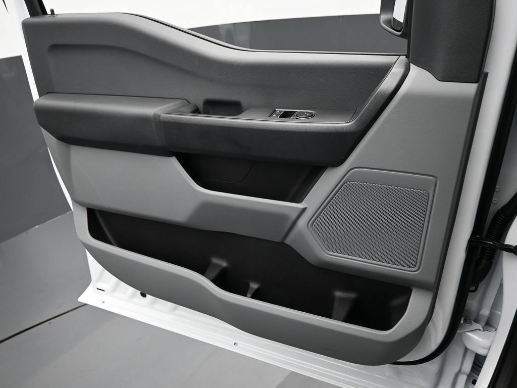 New 2026 Ford F250 XL AWD/4WD image 14