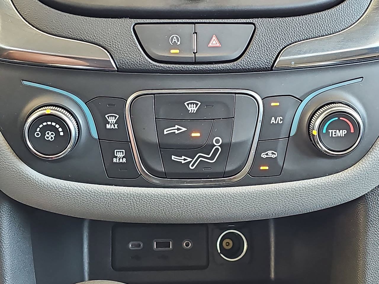 Used 2024 Chevrolet Equinox LS w/ LS Convenience Package FWD image 26