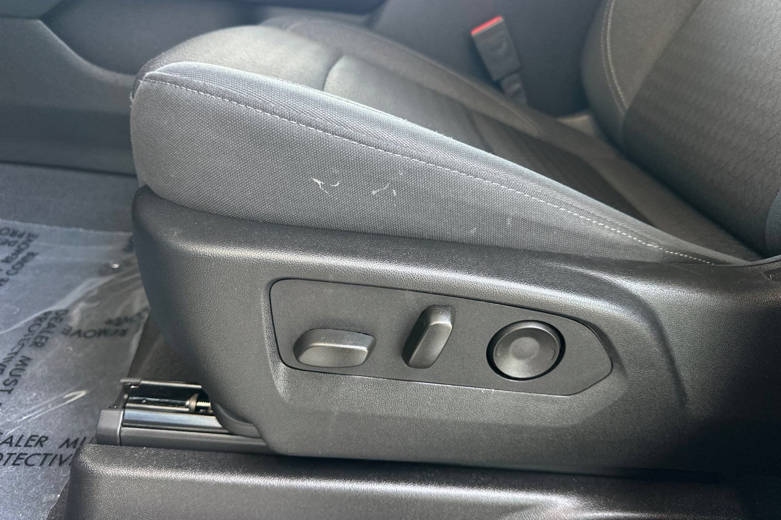 Used 2024 Chevrolet Tahoe LS RWD image 13