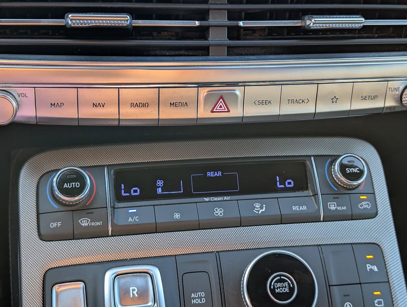 Used 2021 Hyundai Palisade Calligraphy FWD image 23