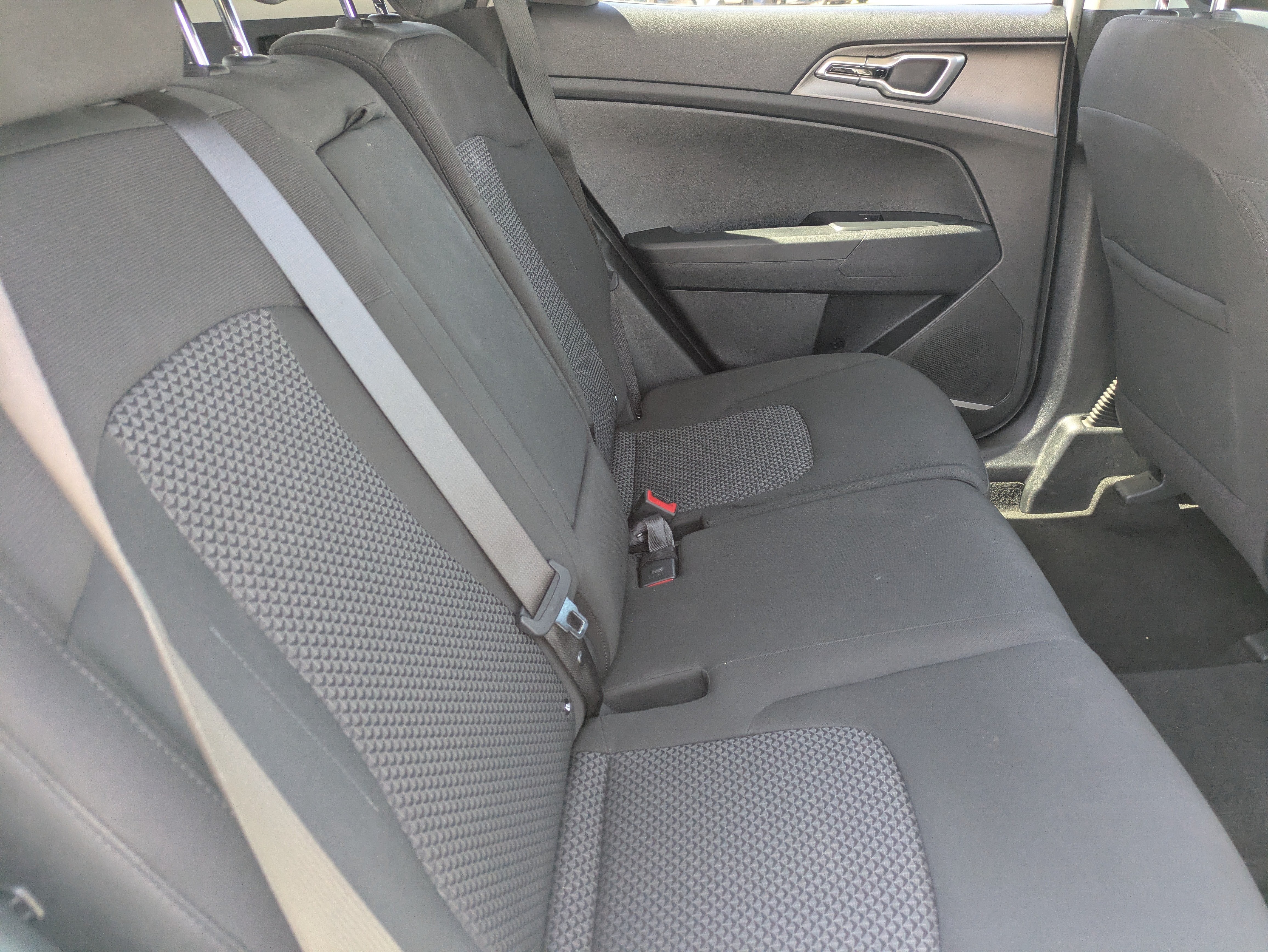 Certified 2026 Kia Sportage LX FWD image 14