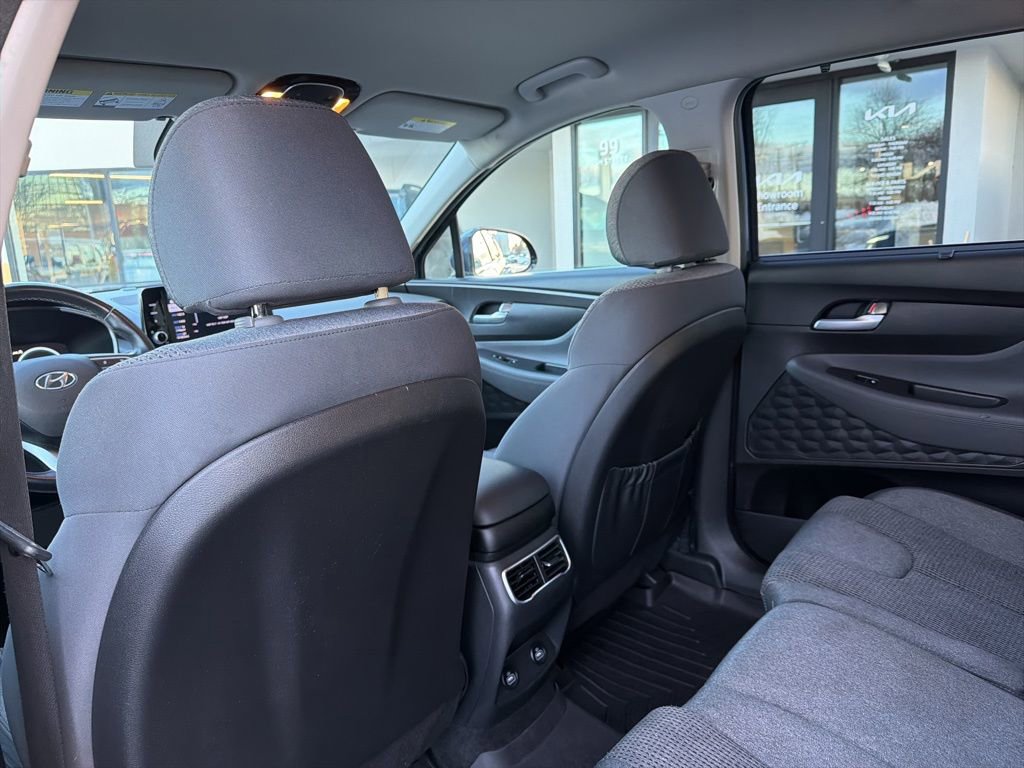 Used 2022 Hyundai Santa Fe SEL w/ Convenience Package image 21