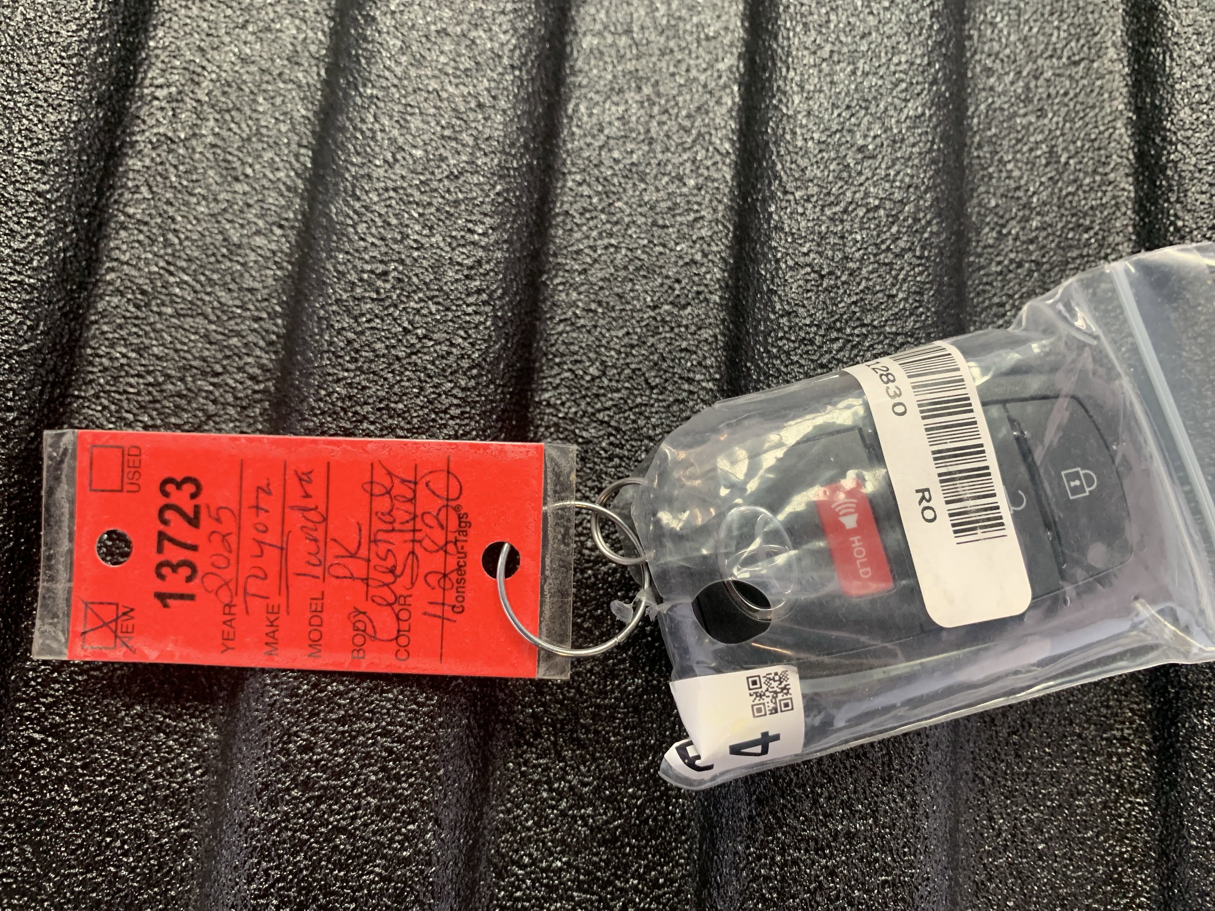 New 2025 Toyota Tundra Platinum image 19