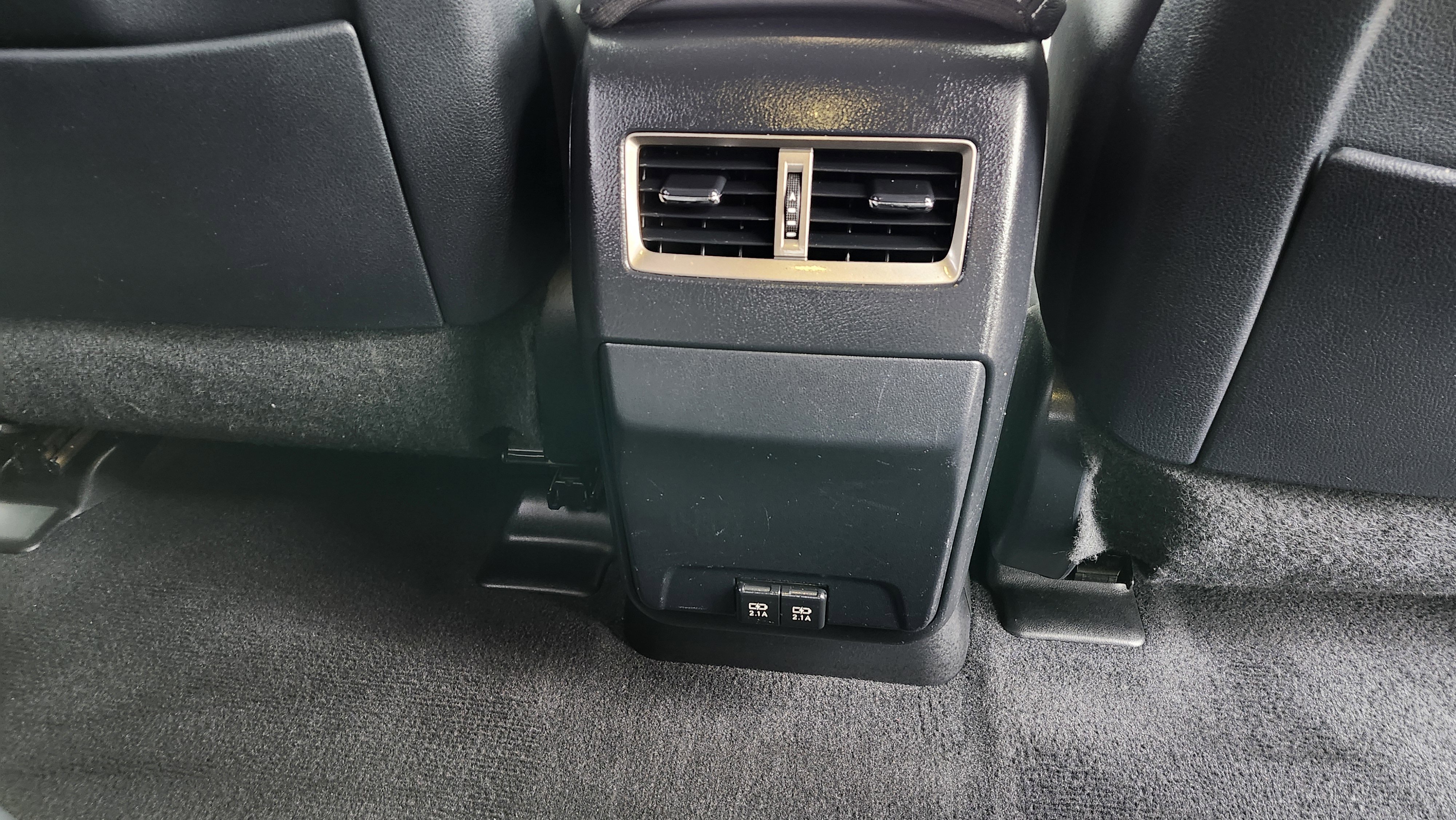 Used 2022 Lexus RX 450hL AWD w/ Premium Package image 26