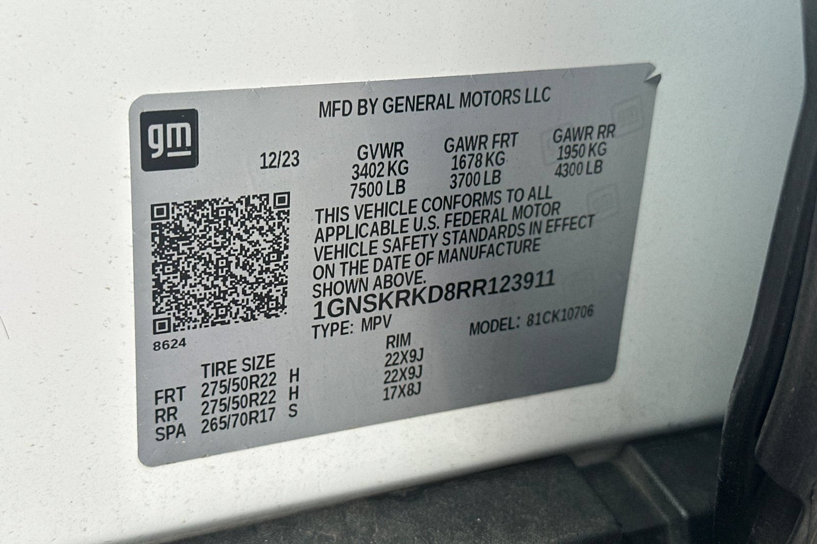 Used 2024 Chevrolet Tahoe RST AWD/4WD image 30