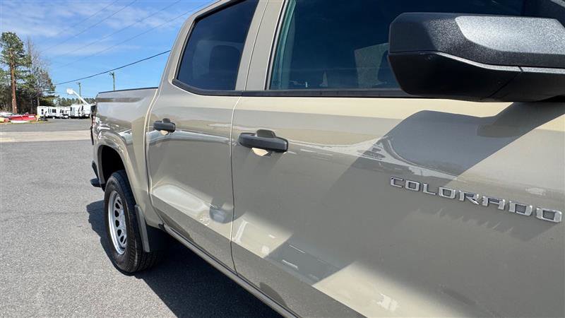 Used 2023 Chevrolet Colorado W/T RWD image 24