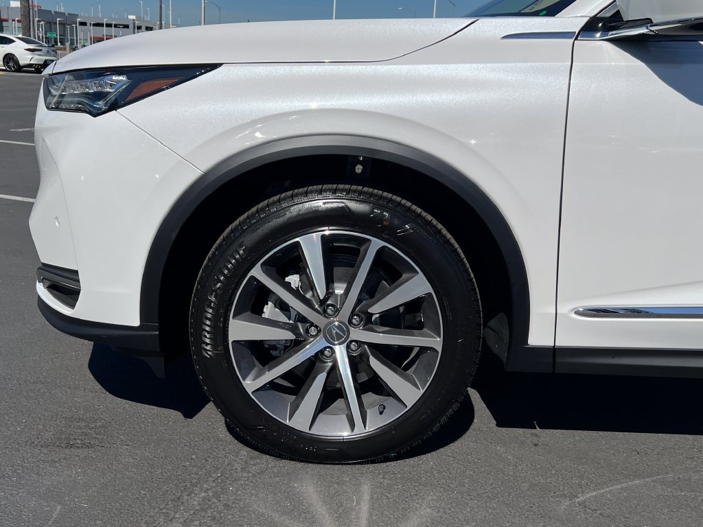Certified 2026 Acura MDX w/ Technology Package AWD/4WD image 5