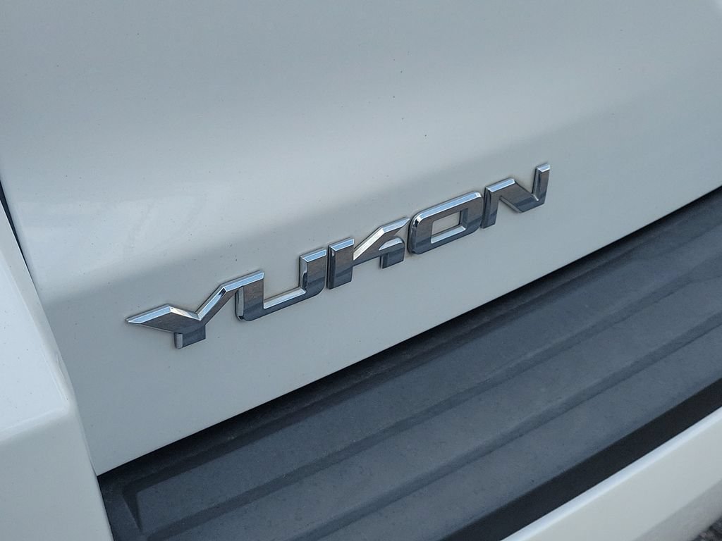 Used 2020 GMC Yukon SLT w/ Premium Edition RWD image 5