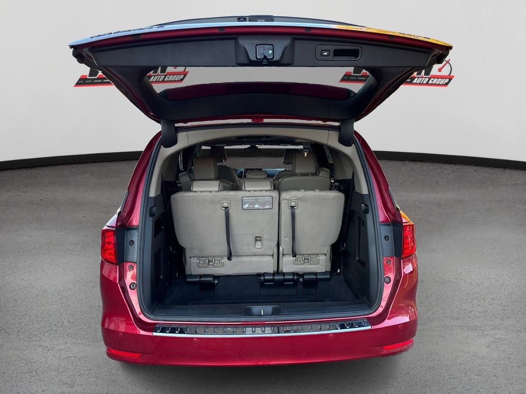 Used 2022 Honda Odyssey Elite image 11