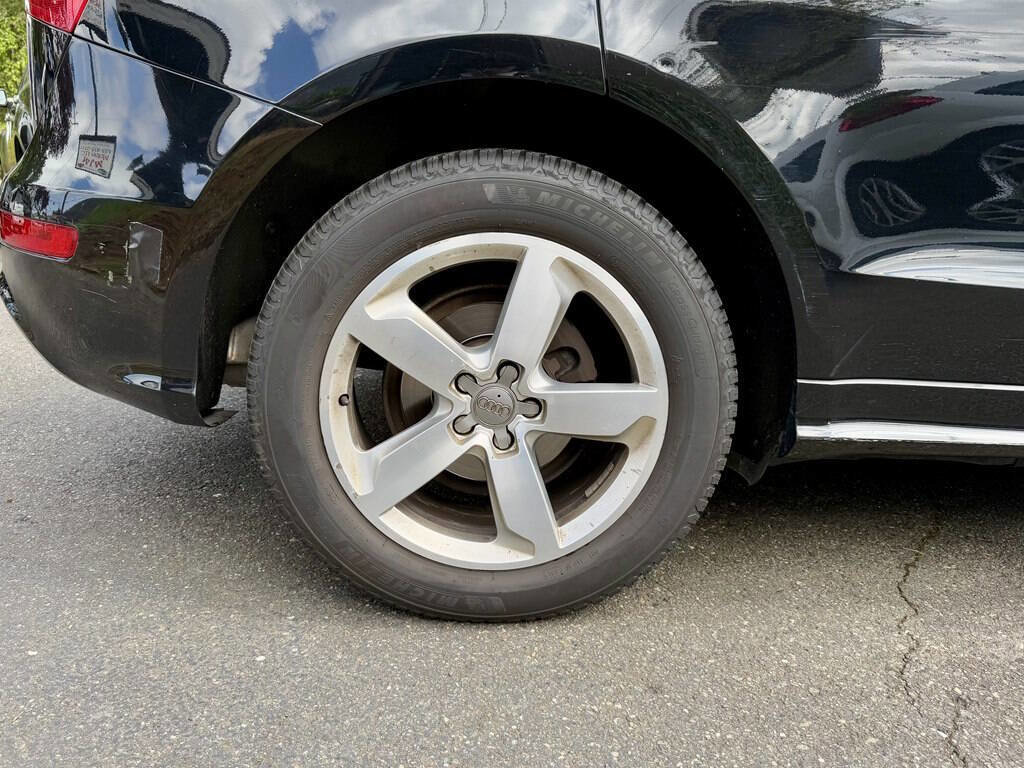 Used 2012 Audi Q5 3.2 Prestige AWD/4WD image 29
