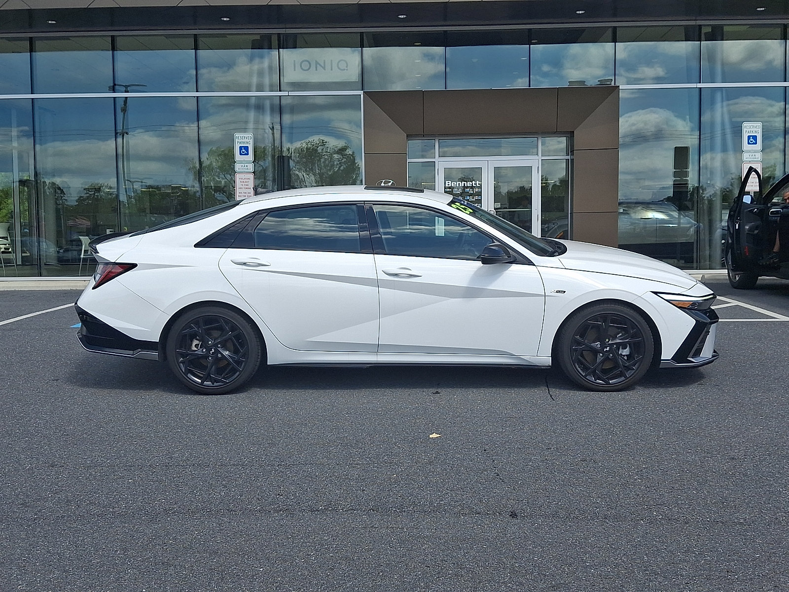 Used 2025 Hyundai Elantra N Line FWD image 7