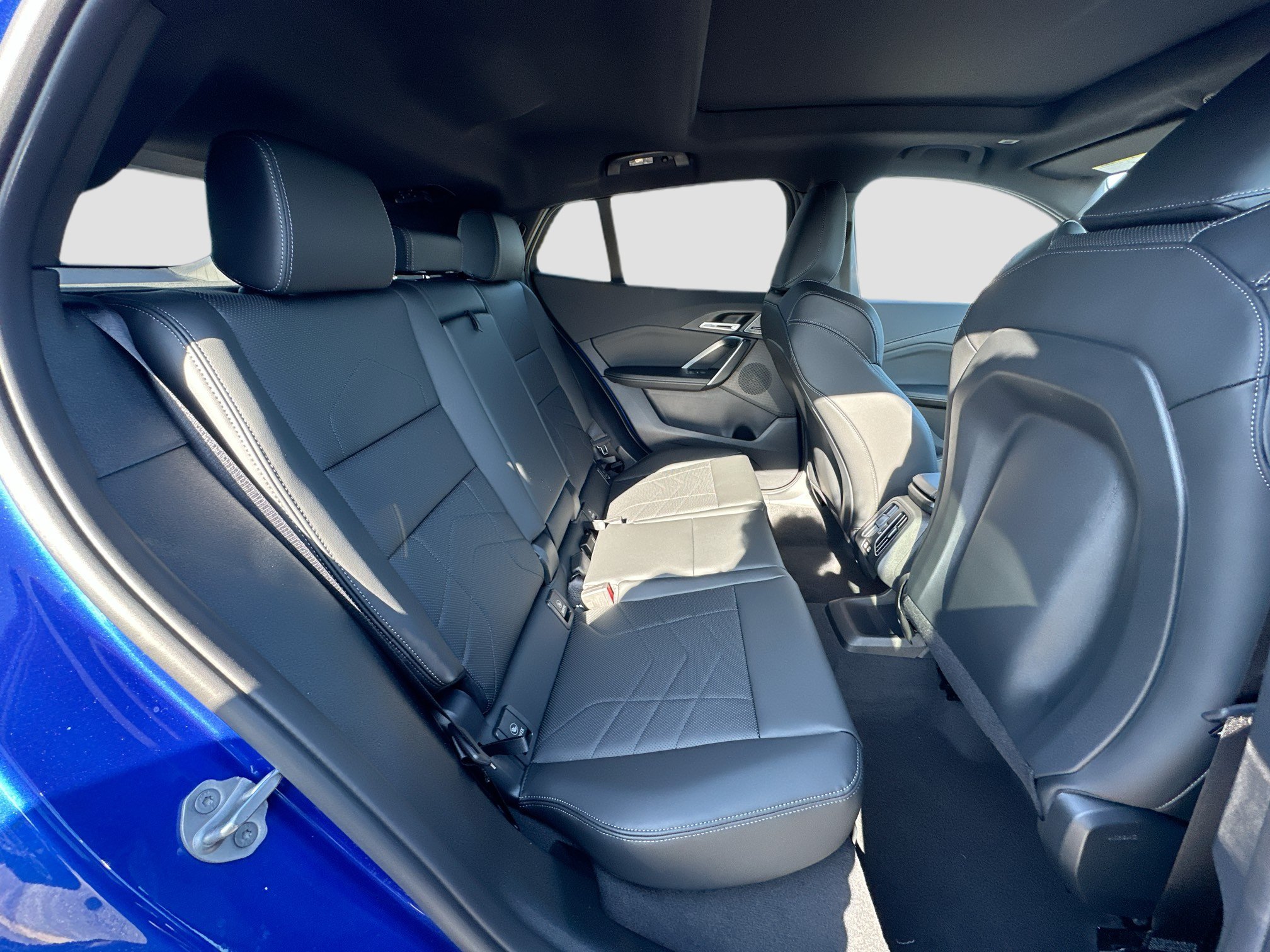 New 2026 BMW X2 xDrive28i w/ Technology Package AWD/4WD image 22