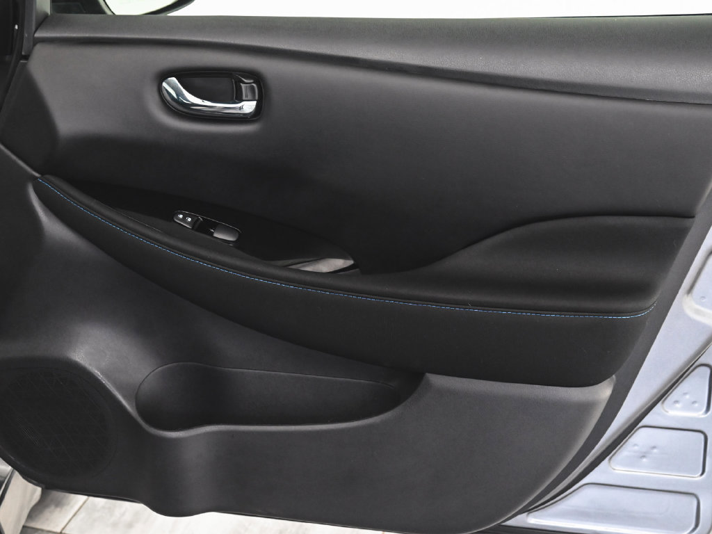 Used 2023 Nissan Leaf SV Plus FWD image 10