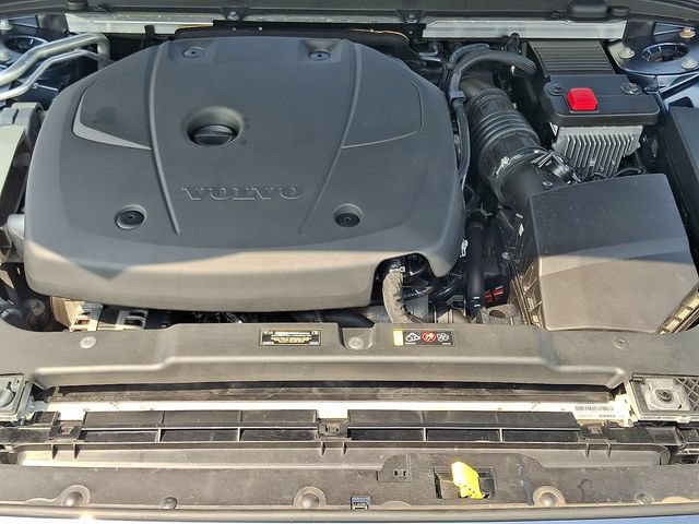 Used 2020 Volvo S60 T6 Momentum AWD/4WD image 28