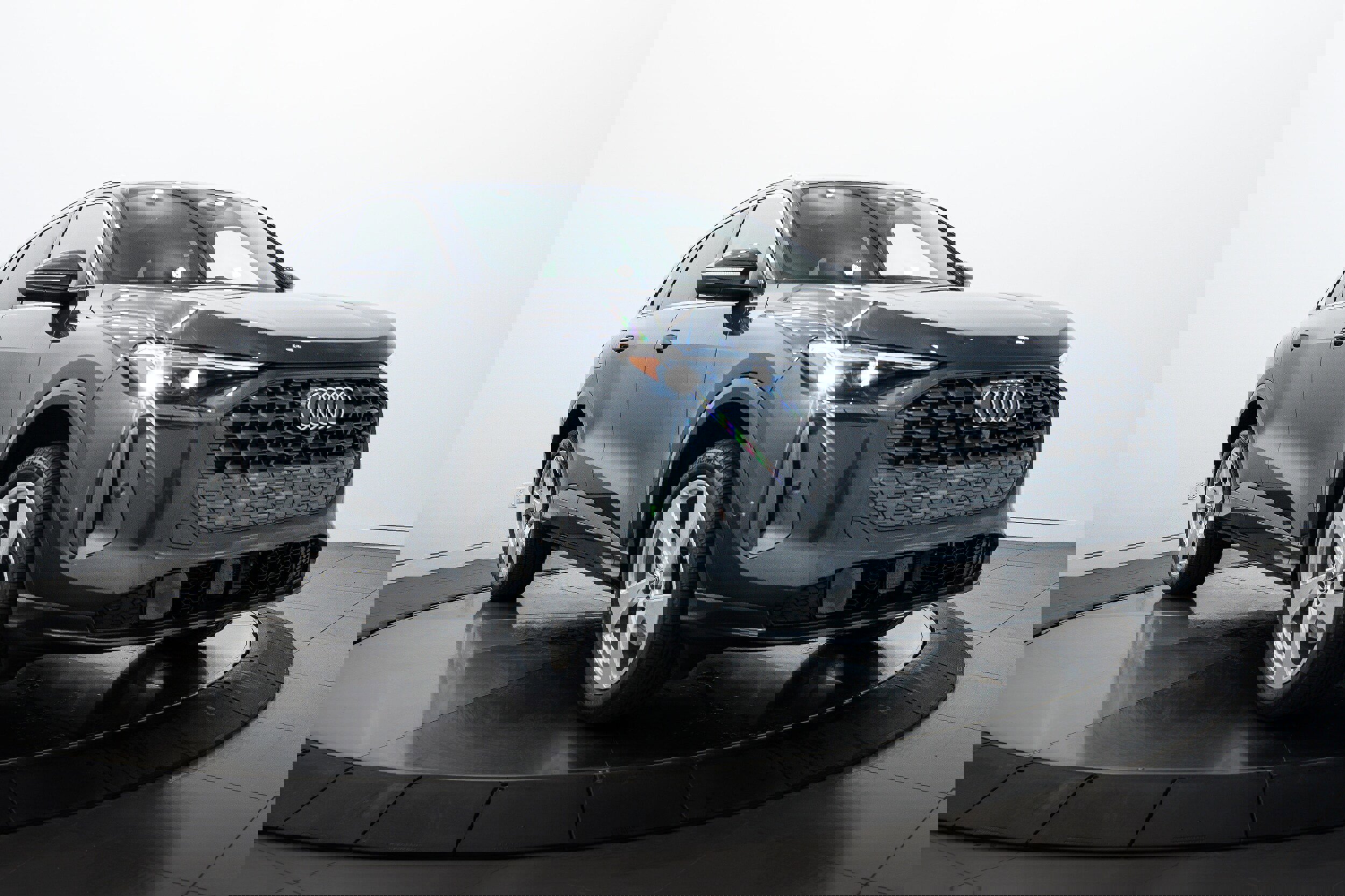 New 2025 Audi Q5 Premium Plus image 2