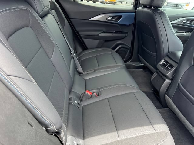 Certified 2024 Chevrolet Equinox EV LT FWD image 9