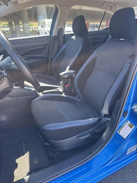 Used 2024 Nissan Versa SV image 16