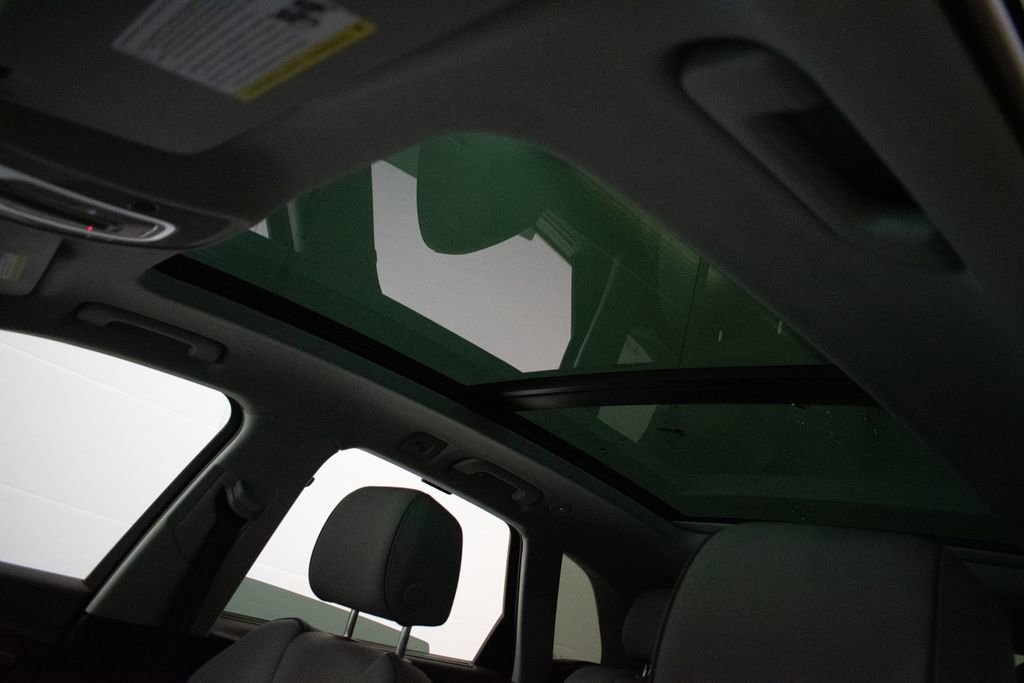 Used 2022 Audi Q5 2.0T Prestige image 21