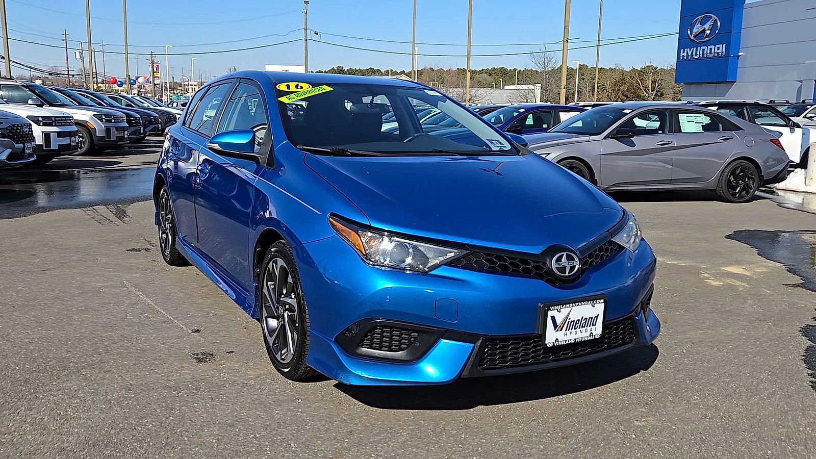 Used 2016 Scion iM image 3