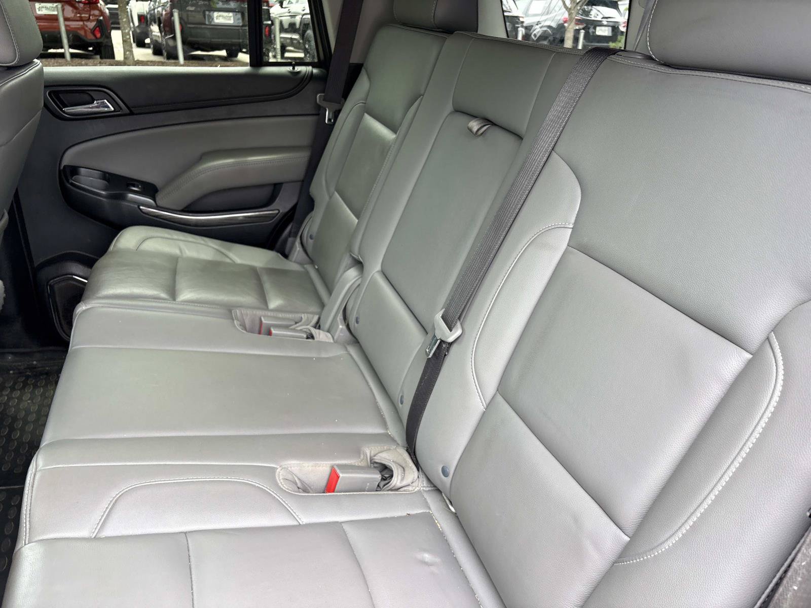Used 2020 Chevrolet Tahoe LT AWD/4WD image 32