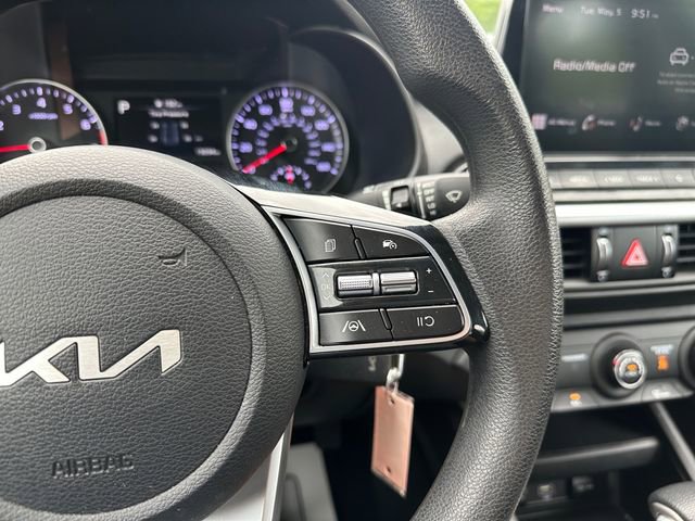 Used 2023 Kia Forte LXS FWD image 22