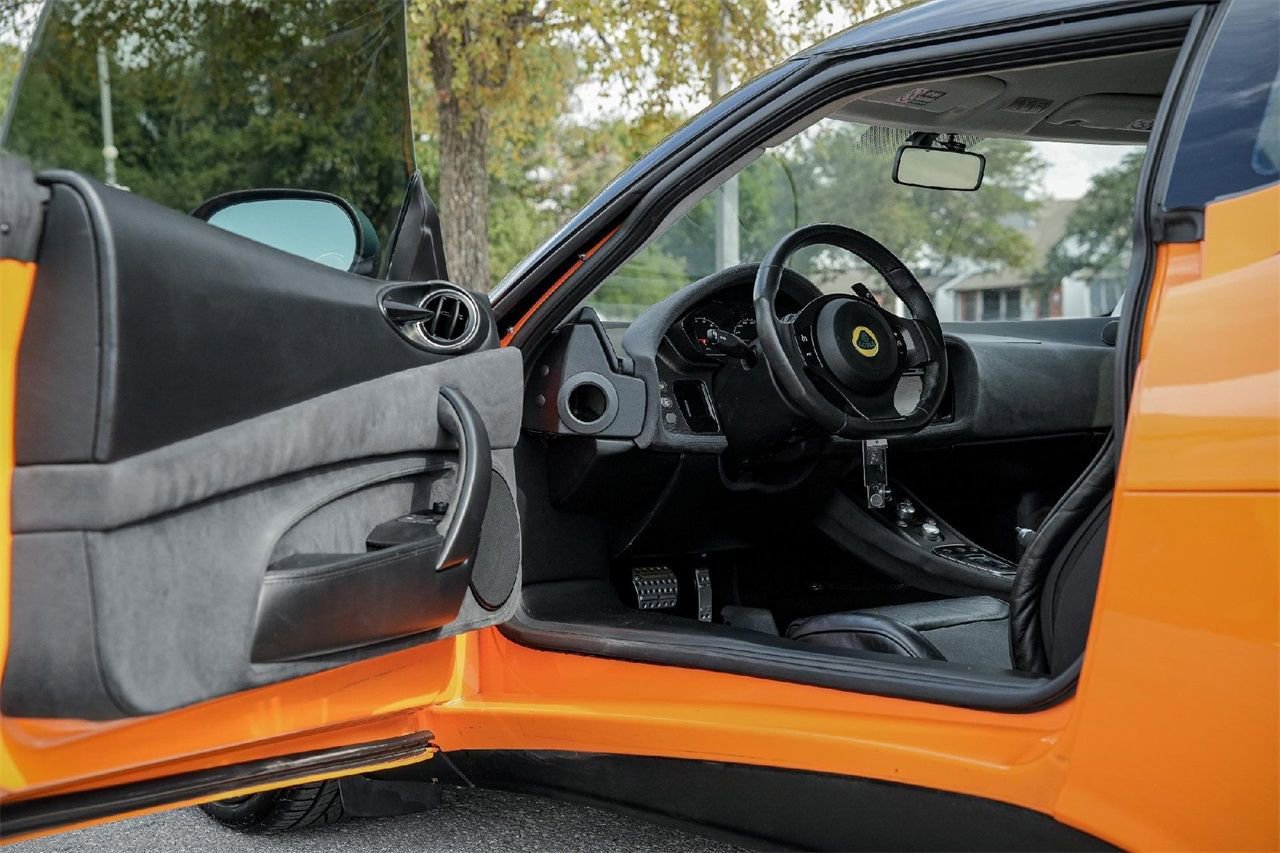 Used 2014 Lotus Evora S image 13