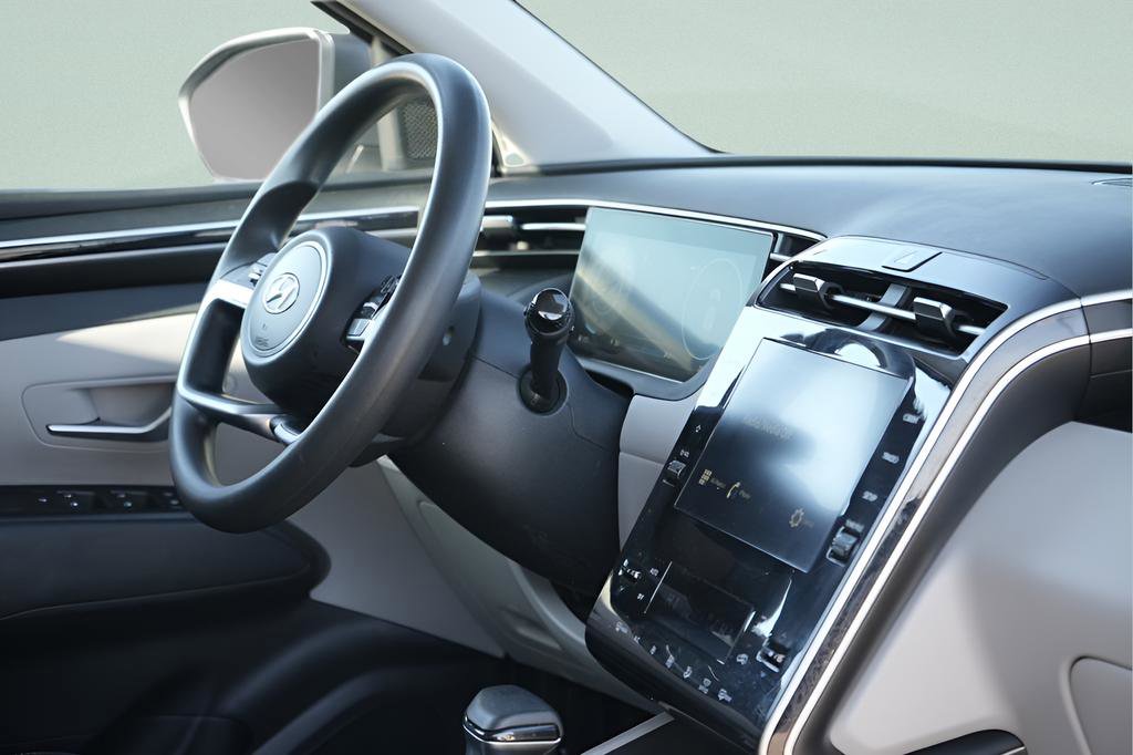 Certified 2024 Hyundai Tucson SEL image 13